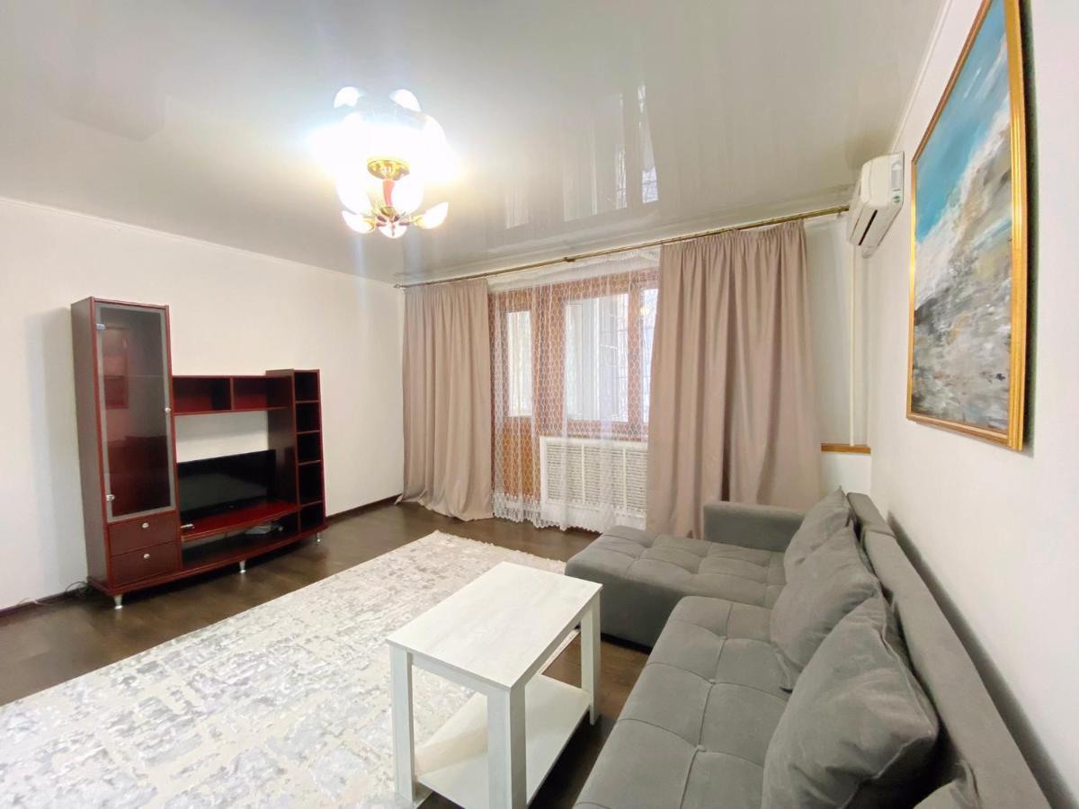 אלמטי Comfortable Apartment, Samal 2 מראה חיצוני תמונה